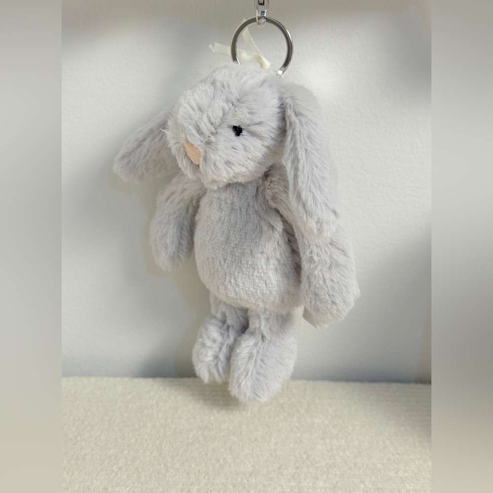 BNWT RARE Jellycat bashful silver bunny bag charm Keychain Gift
